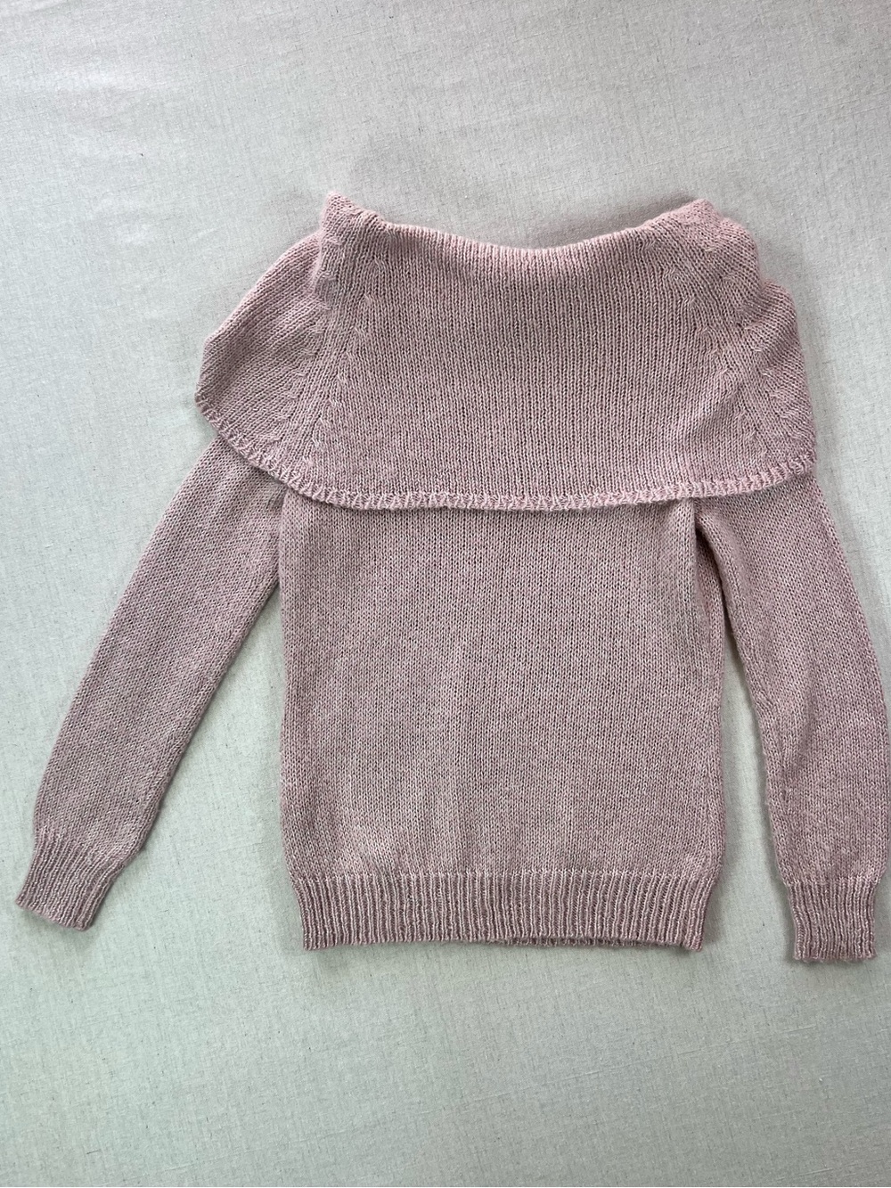 Off-Shoulder Light Pink Classy Timeless Sweater - S